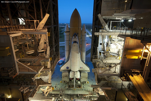 STS-133: Discovery rollout from VAB for final mission