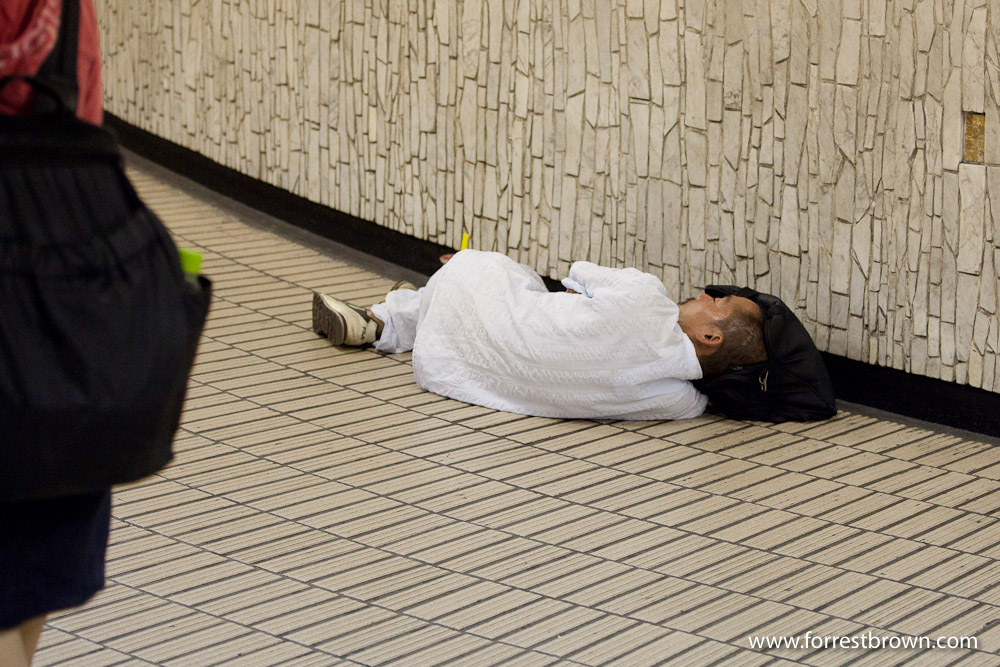 Japanese people are able to sleep in some interesting and amazing places. Tokyo, Sleep, Sleeping, Japan, Train Station, Steet, Sidewalk
