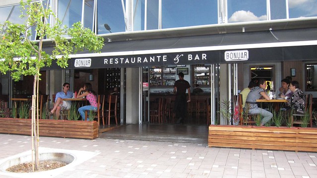 Bonuar Restaurant and Bar