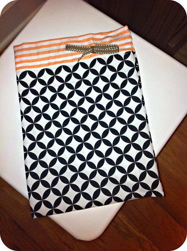 drawstring pouch (better image)