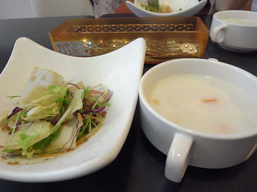 生菜沙拉+濃湯