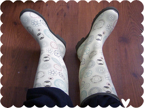 My rainboots are here!