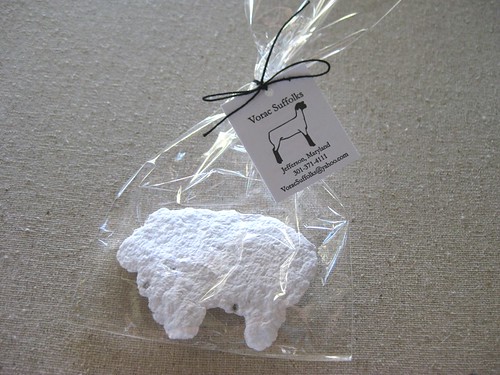 Seed paper sheep packaging 