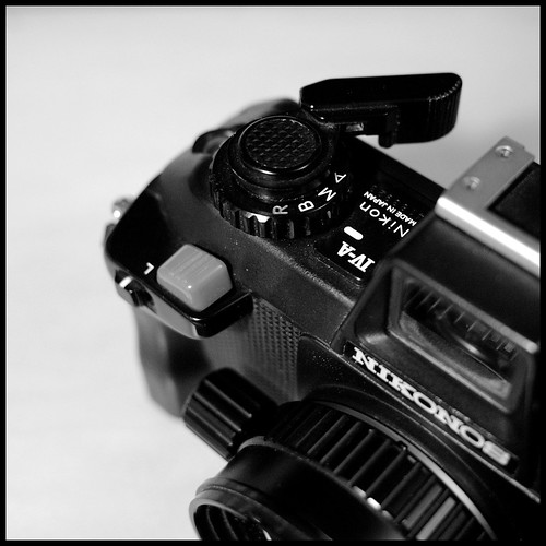 カメラ フィルムカメラ Nikonos IV-A - Camera-wiki.org - The free camera encyclopedia