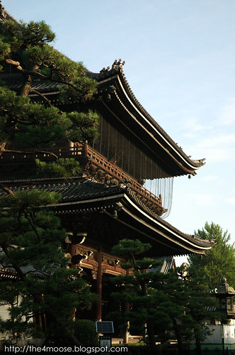 Higashi-Hongan-ji 東本願寺 - Entrance