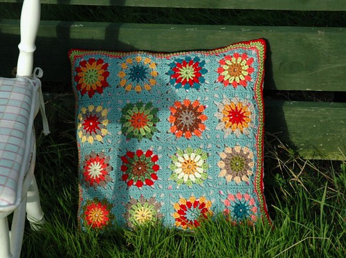 Crochet Scrap Cushion