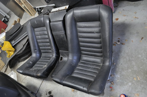 Rear Seats from e24