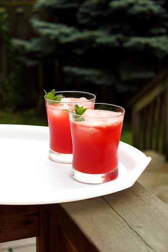 Watermelon lemonade with a hint of raspberry for Munchn'Crunch by Adventuress Heart