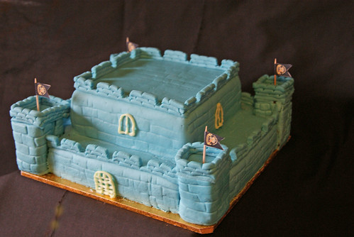 harry potter castle cake. We had a harry potter themed birthday party, with 8 harry potters,