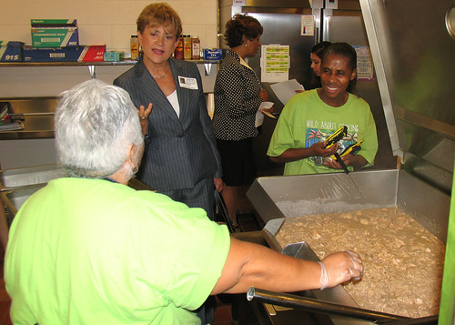 Deputy Under Secretary Janey Thornton speaks with Decker Elementary cafeteria staff on the new equipment used through American Recovery and Reinvestment Act of 2009 (ARRA) funding.