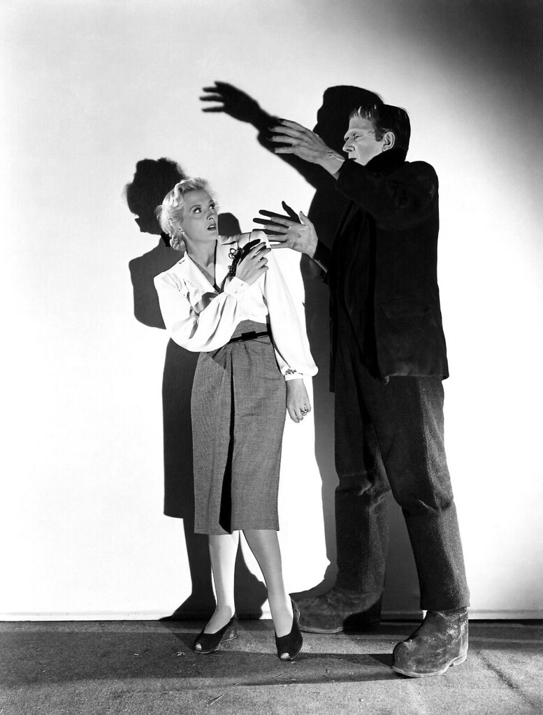 Frankenstein Meets the Wolf Man (Realart, R-1949) 4