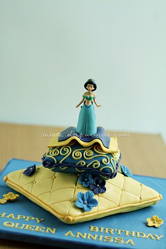 Princess Jasmine 3D Cushions Cake