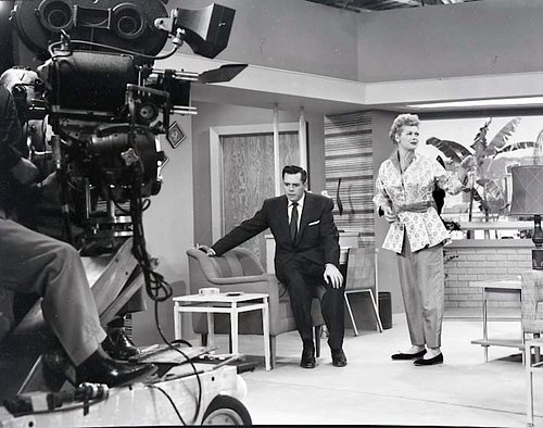 i love lucy set pictures. Set of quot;I Love Lucyquot;