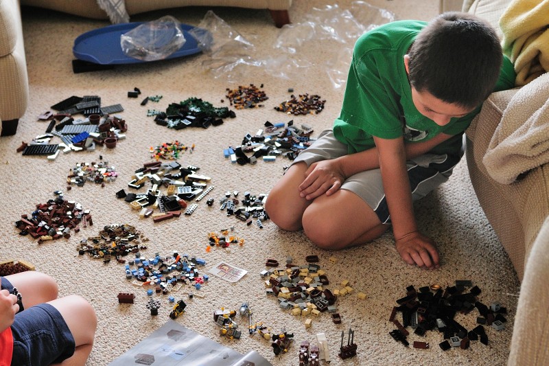 10.09.23 - 1600 Lego Pieces