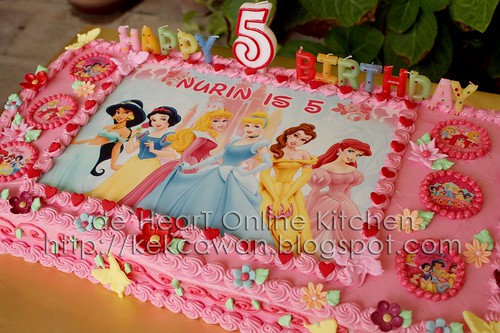 Cake Princess 18"x9"