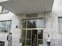 2010-5-albania-005-tirana-national library