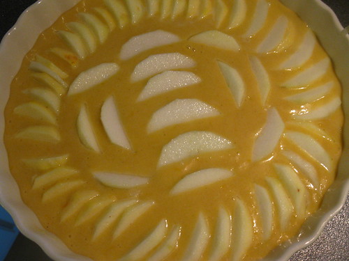 Äppelkaka med citron och kardemumma