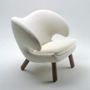 Finn Juhl Pelican Chair