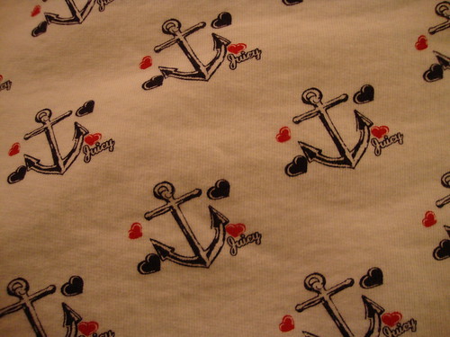 close up of the fabric--it's Juicy Couture fabric I bought from lucysfabrics.com before they stopped selling fabrics