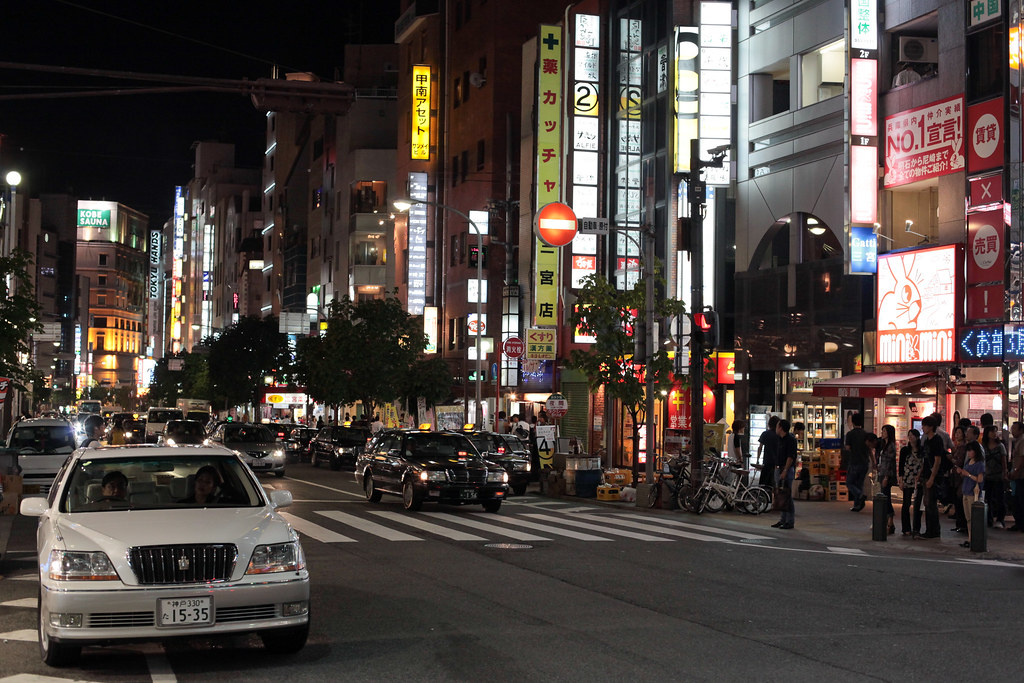 Прогулка по вечерним улочкам Кобе и Осаки Kobe, Sannomiya