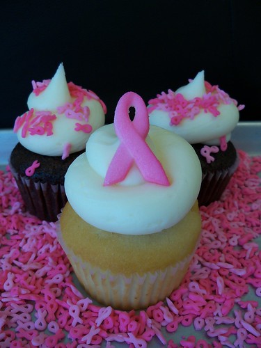 pink cupcakes cartoon. pink cupcakes cartoon.