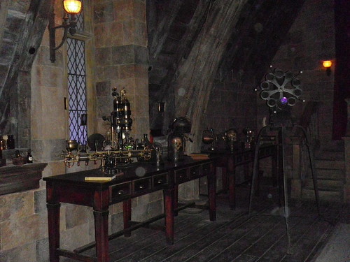 harry potter castle orlando. Inside Hogwarts castle