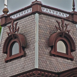 St. Johnsbury Athenæum (1871) – Mansard tower detail