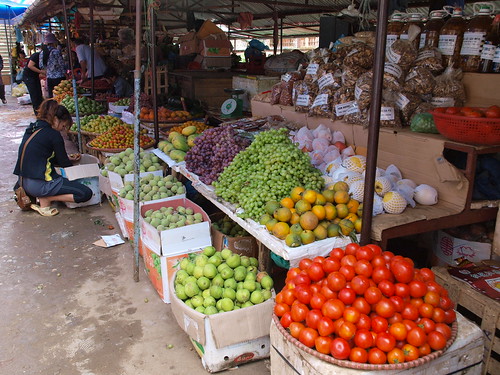 SAPA傳統市場的水果攤