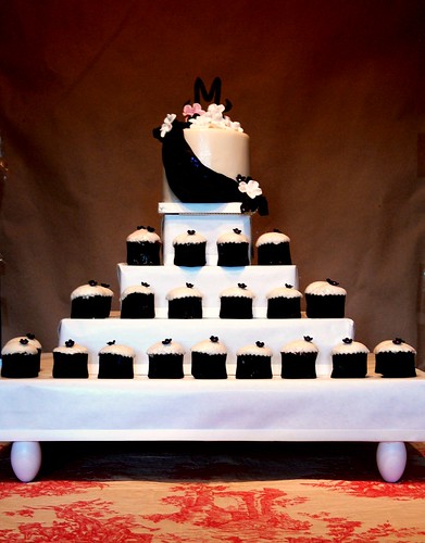 Elegant Black and White Wedding Cupcake Tower a photo on Flickriver