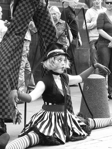 Fringe 2010 - like a puppet on a string 06