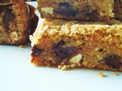chewy, chunky blondies - 12