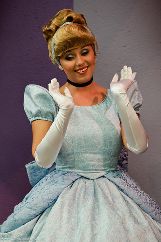 disney princesses disneyland. Disneyland Aug 2010 - Disney Princess Storytelling