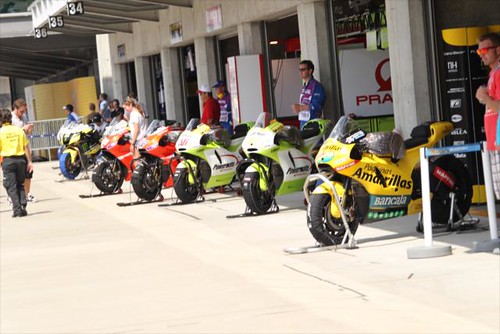 12.MotoGP.2011.GP.Indianapolis.(28 august).MotoGP.race.400p