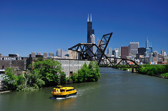 Chicago Water Taxi on the South Branch of the ...
