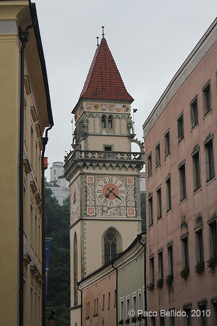 Alte Rathaus (Passau) © Paco Bellido
