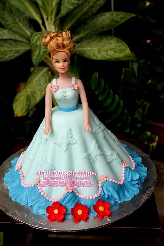 Fondant Princess Doll Cake