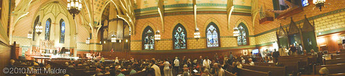 Panorama of St James Cathedral's Rush Hour Concerts in Chicago