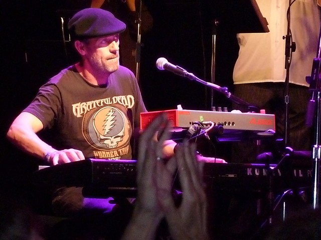 Hugh Laurie at The Vic Chicago by barbara barnett