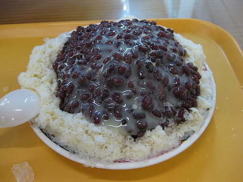 shaved ice red beans