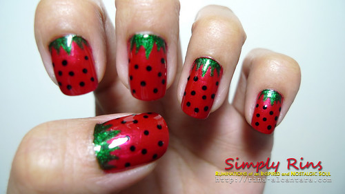Nail Art Strawberries 03