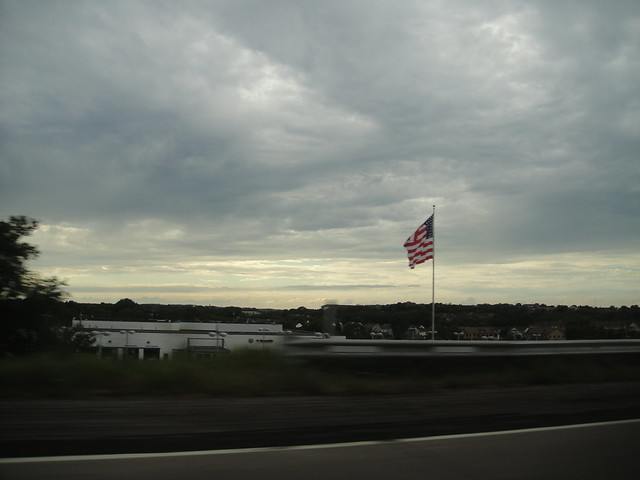 Mon premier drapeau américain aux USA sur la route entre Minneapolis et St. Olaf