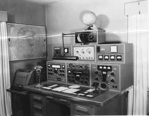 Amateur radio equipment, 1957