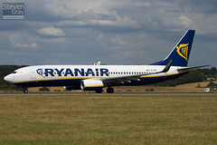 EI-EBL - 37529 - Ryanair - Boeing 737-8AS - Luton - 100805 - Steven Gray - IMG_1237