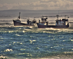 Fishing Boats in gale 