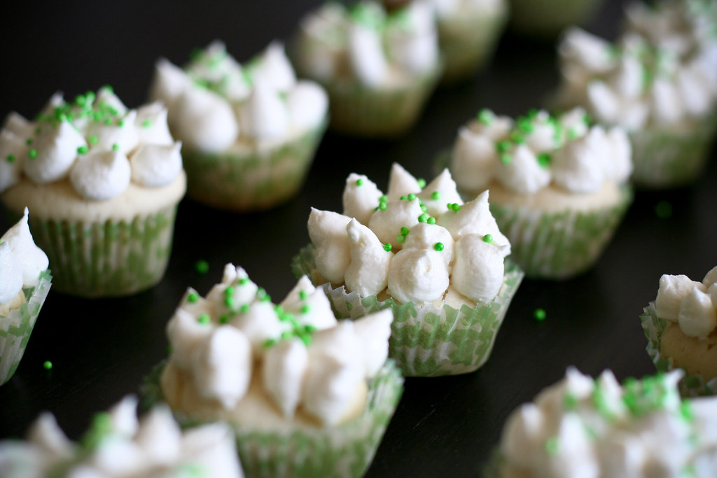 Key Lime Cupcakes with Cream Cheese Icing
