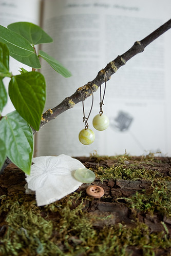 Handpicking La France Pears In Japan - earrings