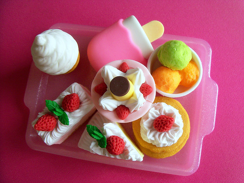 Miniature Japanese Toy Eraser Desserts (2)