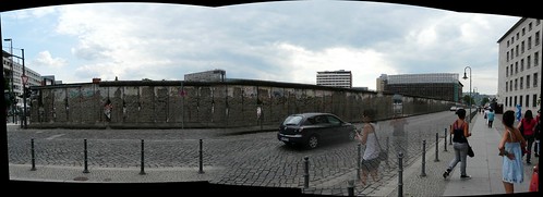 Panorámica del Muro en Niederkirchnerstraße