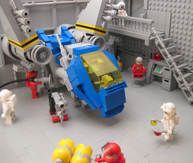 Lego "Hangar 12" (MOC)