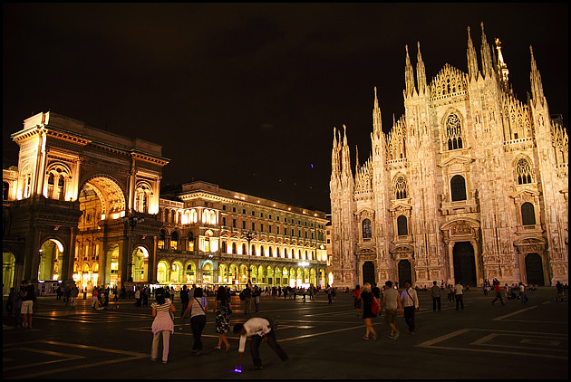 Piazza del Duomo, Milan night